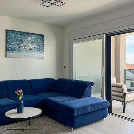 2 Bedroom Cozy In Apartmán Šibenik